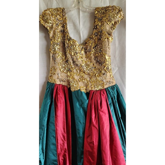 Vintage formal gown - Picture 10 of 13